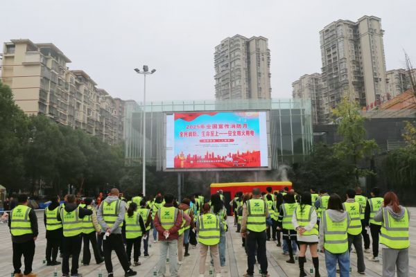 興綠園林公司開(kāi)展“消防宣傳月”活動(dòng) 筑牢安全“防火墻”